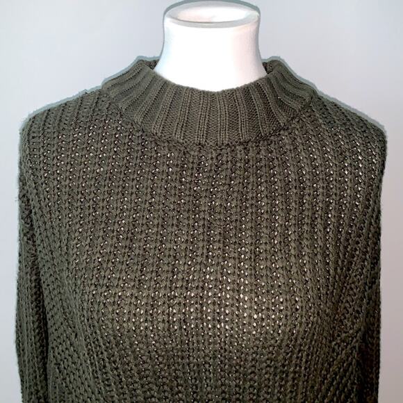 Moon & Madison Olive Green Open Knit Chunky Sweater Sz S - Picture 2 of 7